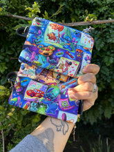 Load image into Gallery viewer, Artistic 626 ID Wallet
