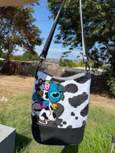 Load image into Gallery viewer, Vaquita 626 Bucket Bag
